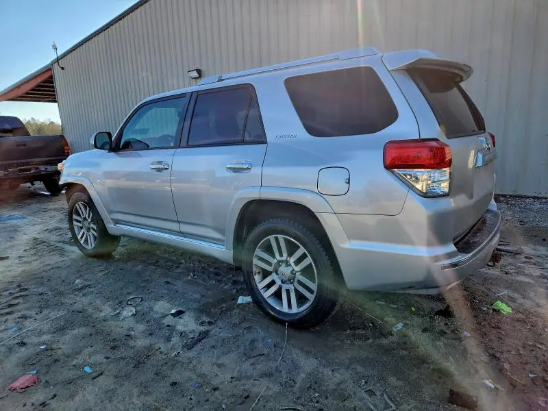 2011 TOYOTA 4RUNNER SR5  