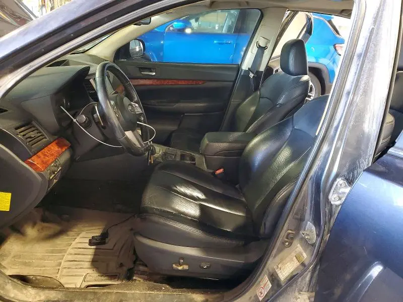 2011 SUBARU LEGACY 2.5I LIMITED  