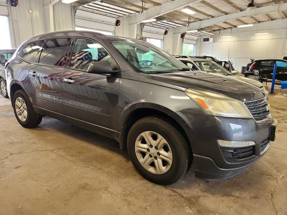 2013 CHEVROLET TRAVERSE LS  