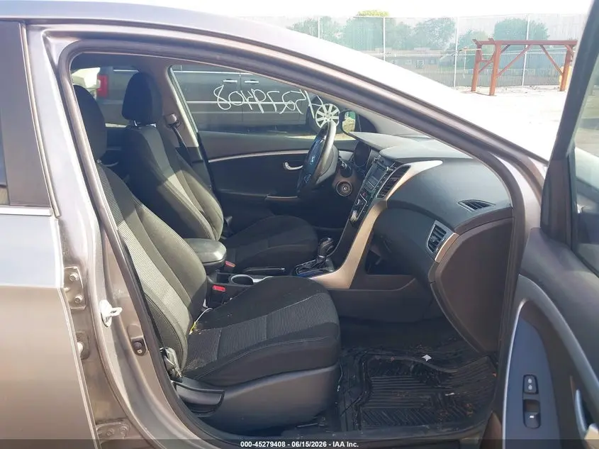 2017 HYUNDAI ELANTRA GT  