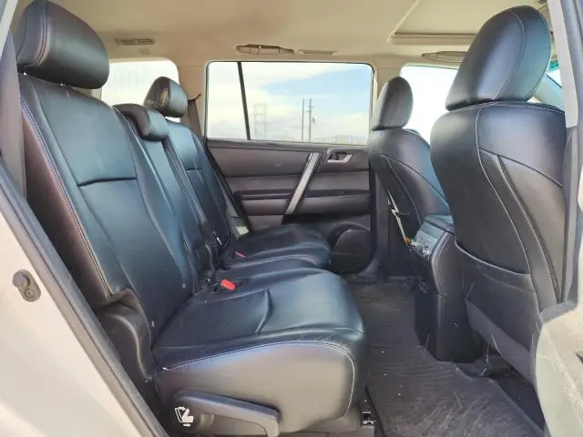 2013 TOYOTA HIGHLANDER BASE  