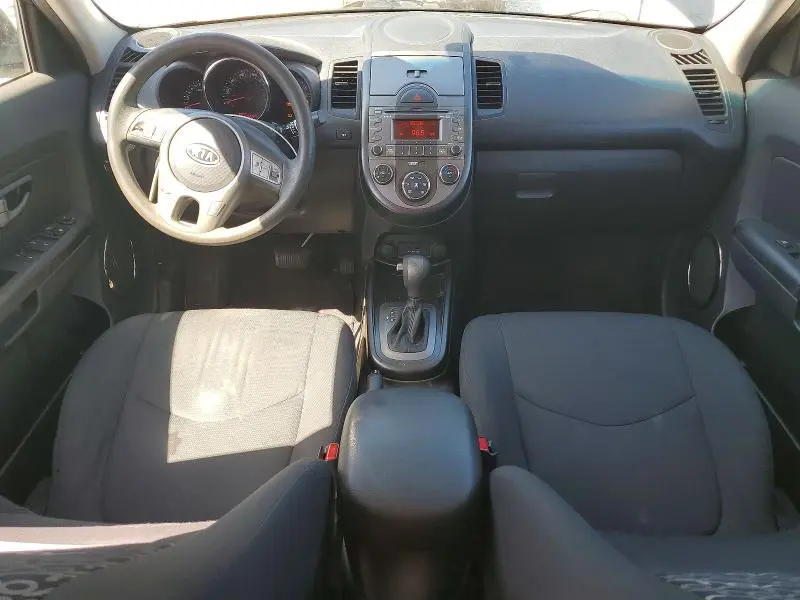 2011 KIA SOUL +  