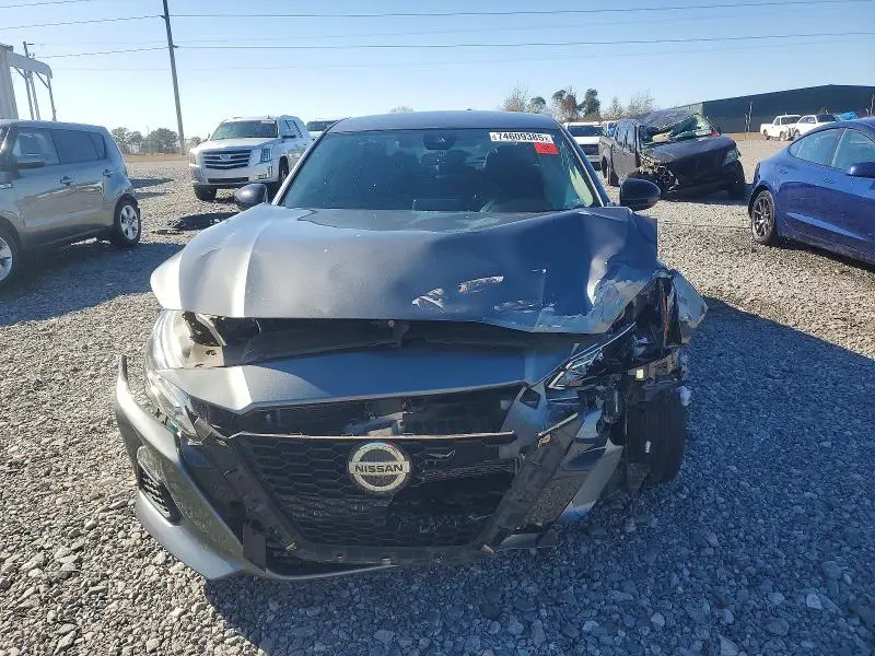 2021 NISSAN ALTIMA 2.5 SR  