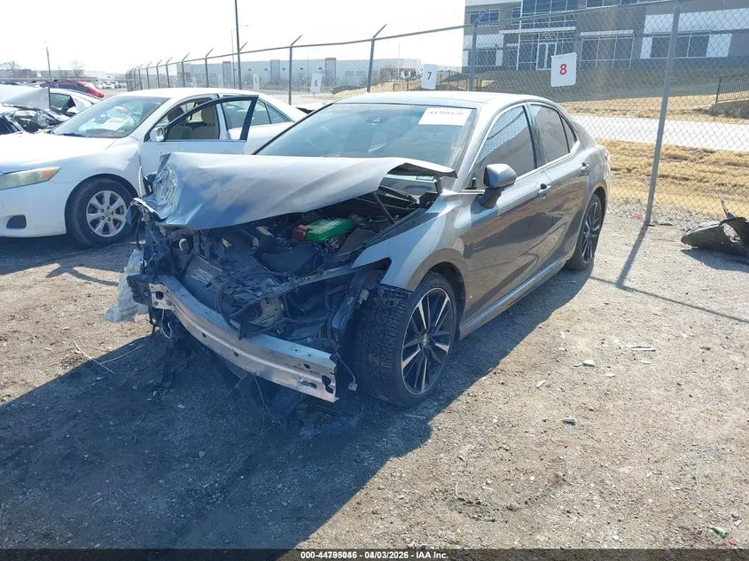 2018 TOYOTA CAMRY XSE V6