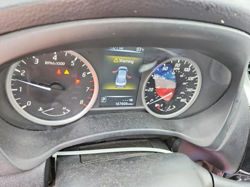 2016 NISSAN SENTRA SR  