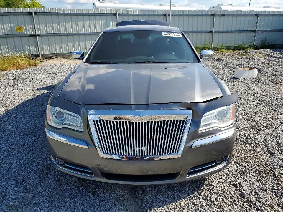 2011 CHRYSLER 300C   