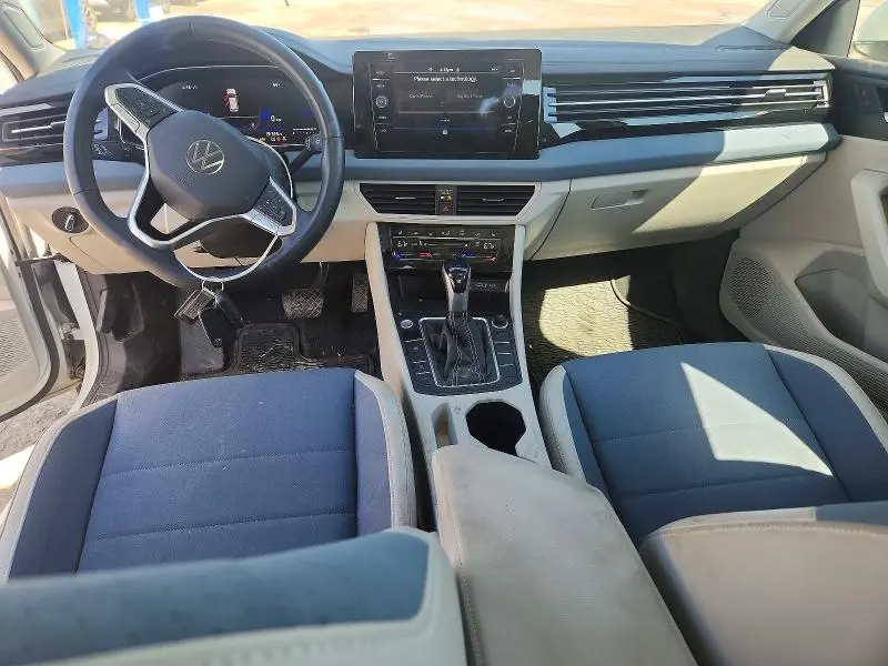 2025 VOLKSWAGEN JETTA SE  