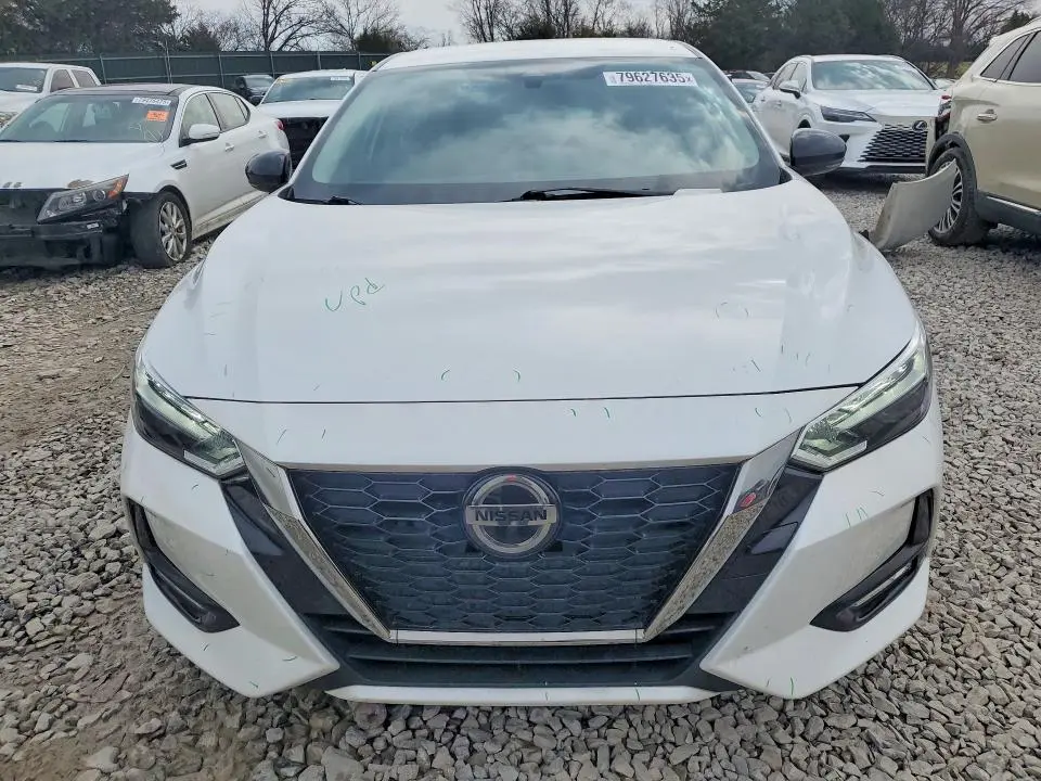 2021 NISSAN SENTRA SR  