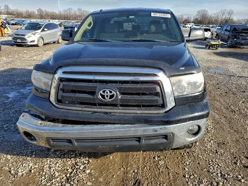 2011 TOYOTA TUNDRA DOUBLE CAB SR5  