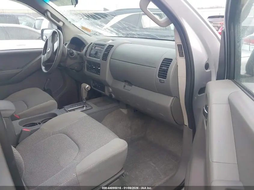 2012 NISSAN FRONTIER S