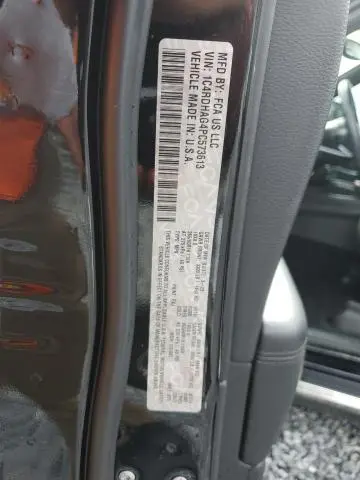 2023 DODGE DURANGO SXT  