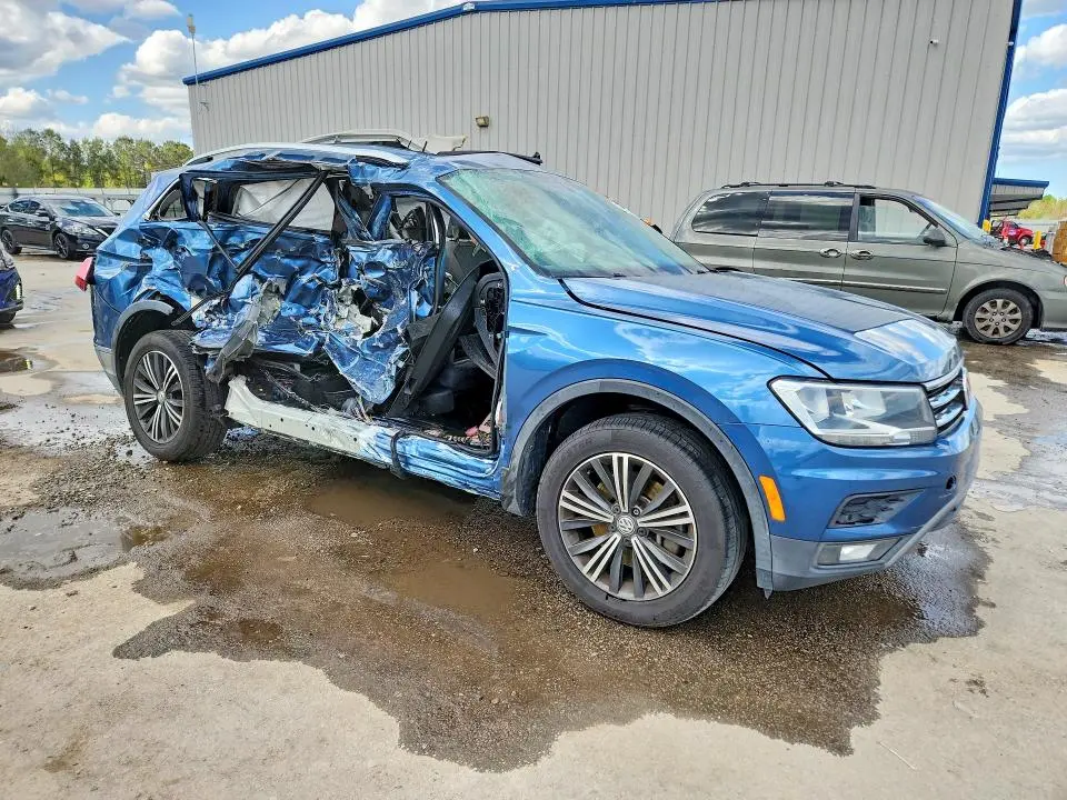 2019 VOLKSWAGEN TIGUAN SE  