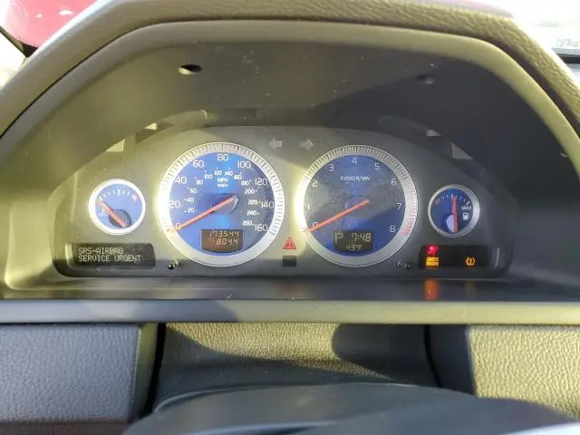 2013 VOLVO XC90 R DESIGN  