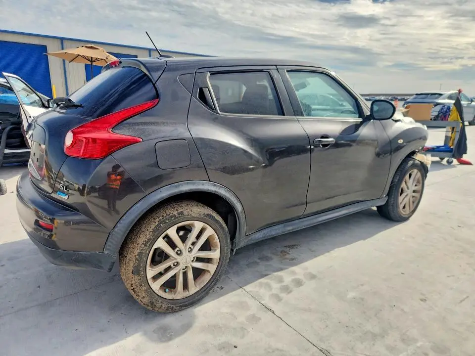2012 NISSAN JUKE S  