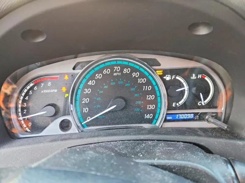 2013 TOYOTA VENZA LE  