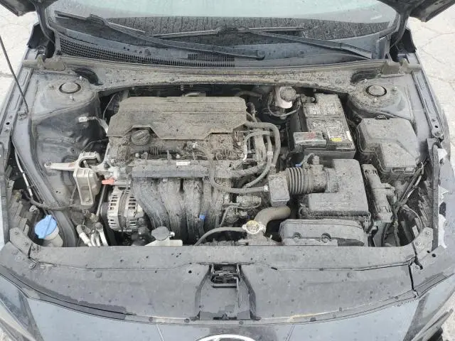 2021 HYUNDAI ELANTRA SE  