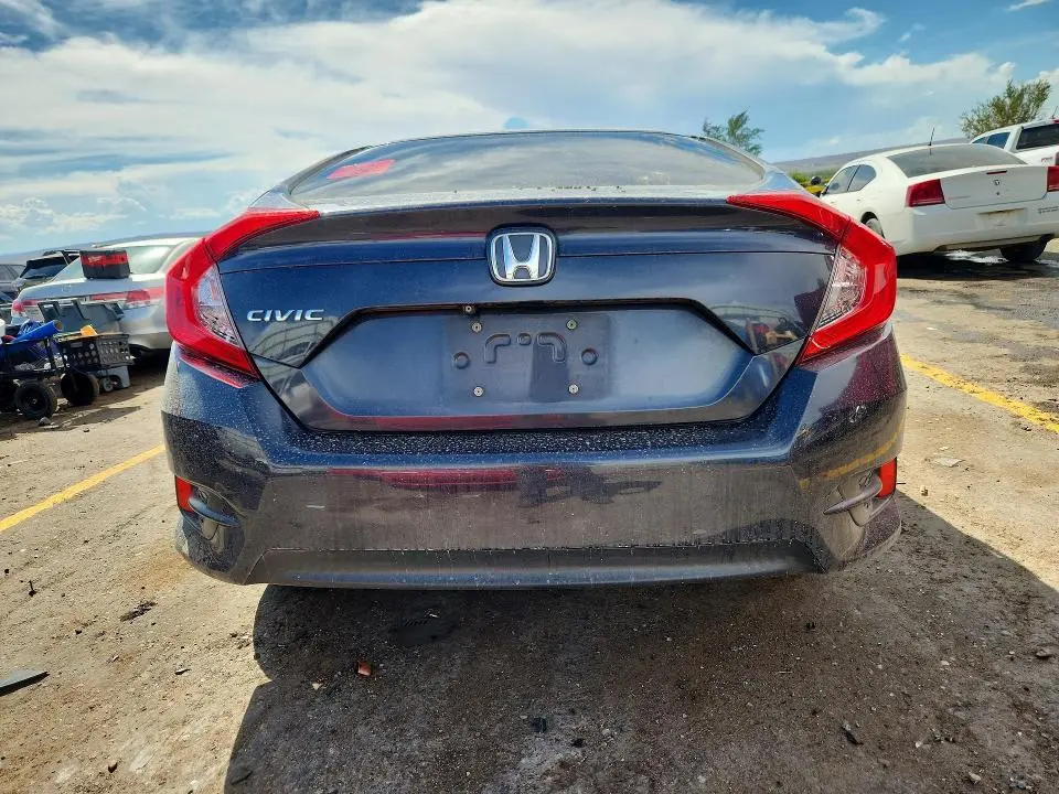 2018 HONDA CIVIC LX  