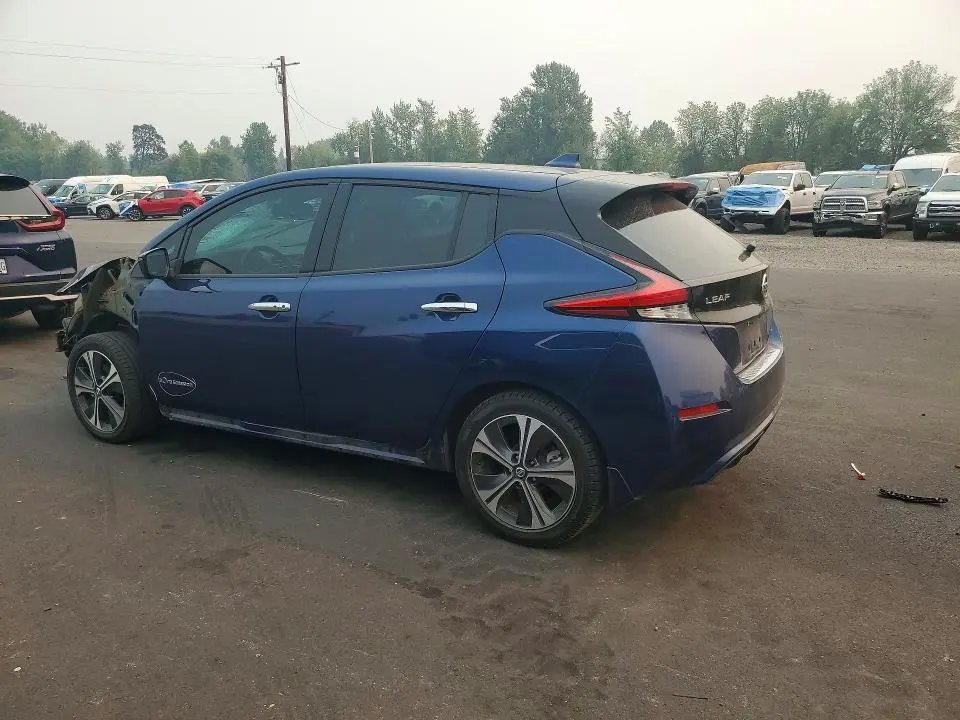 2018 NISSAN LEAF SL  