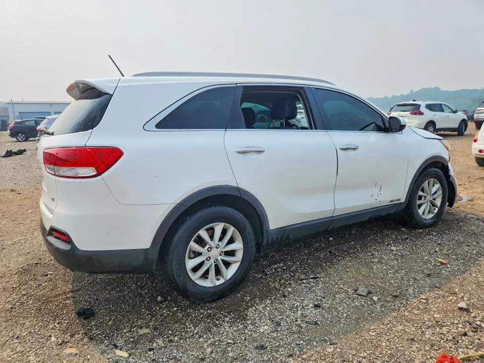 2016 KIA SORENTO LX V6  