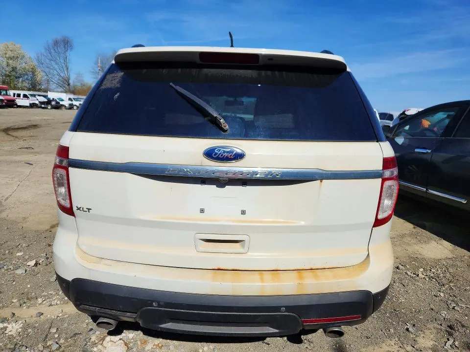 2011 FORD EXPLORER XLT  