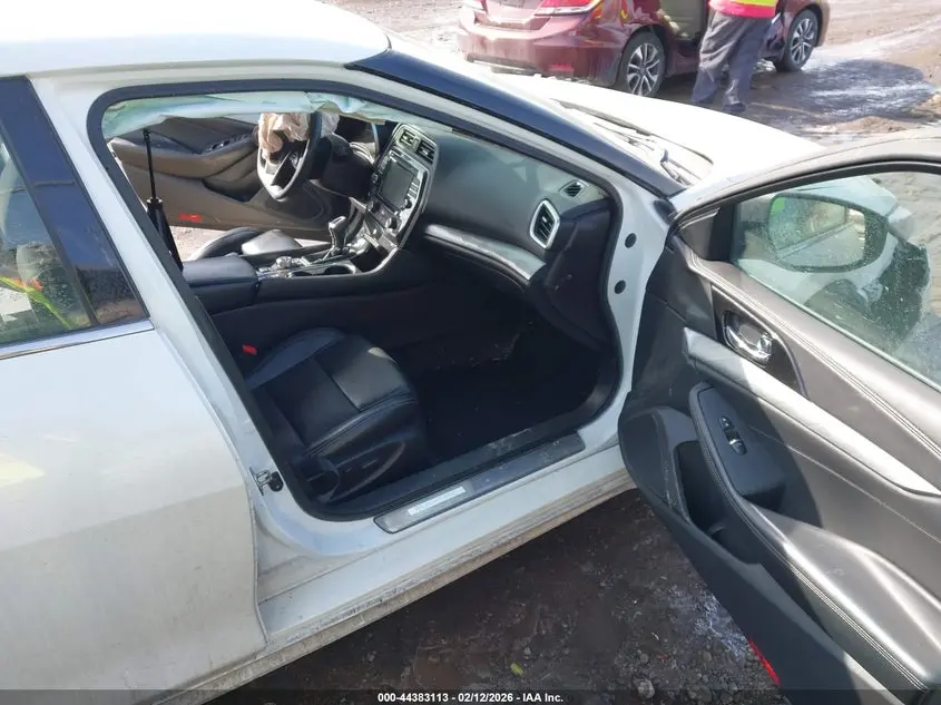 2017 NISSAN MAXIMA 3.5 SV