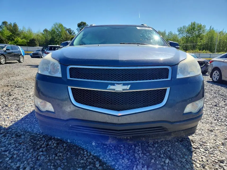 2012 CHEVROLET TRAVERSE LT  