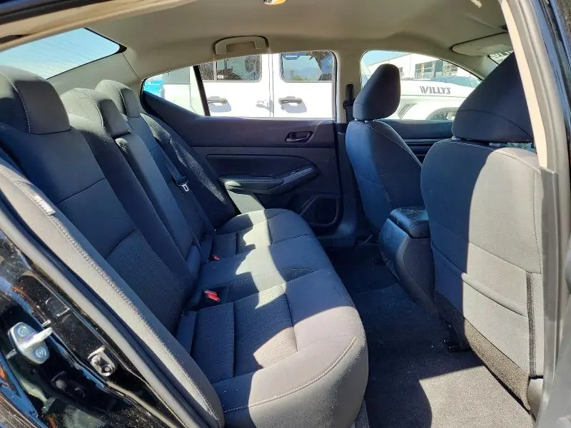 2025 NISSAN ALTIMA SV  