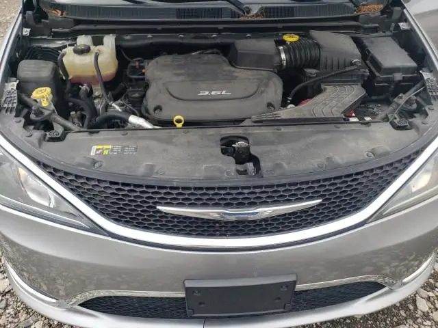 2017 CHRYSLER PACIFICA TOURING L  