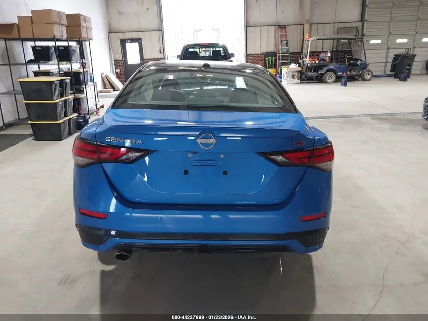 2024 NISSAN SENTRA SR XTRONIC CVT