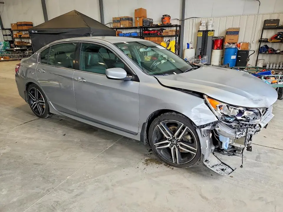 2017 HONDA ACCORD SPORT  