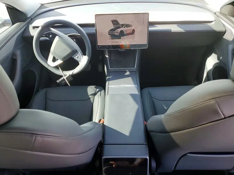 2026 TESLA MODEL Y   