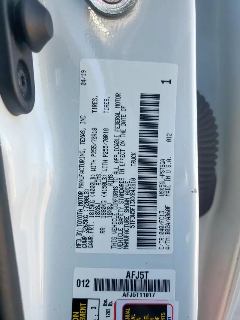 2019 TOYOTA TUNDRA CREWMAX SR5  