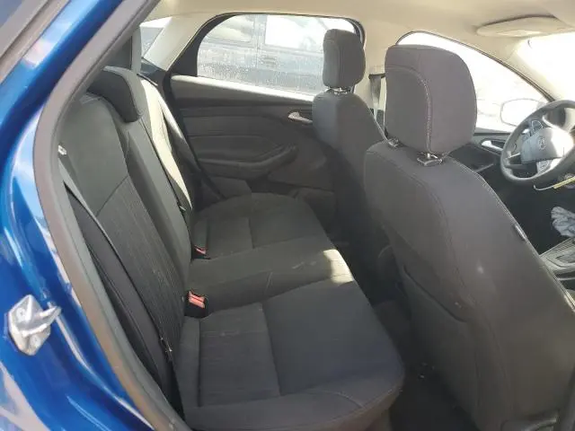 2018 FORD FOCUS SE  