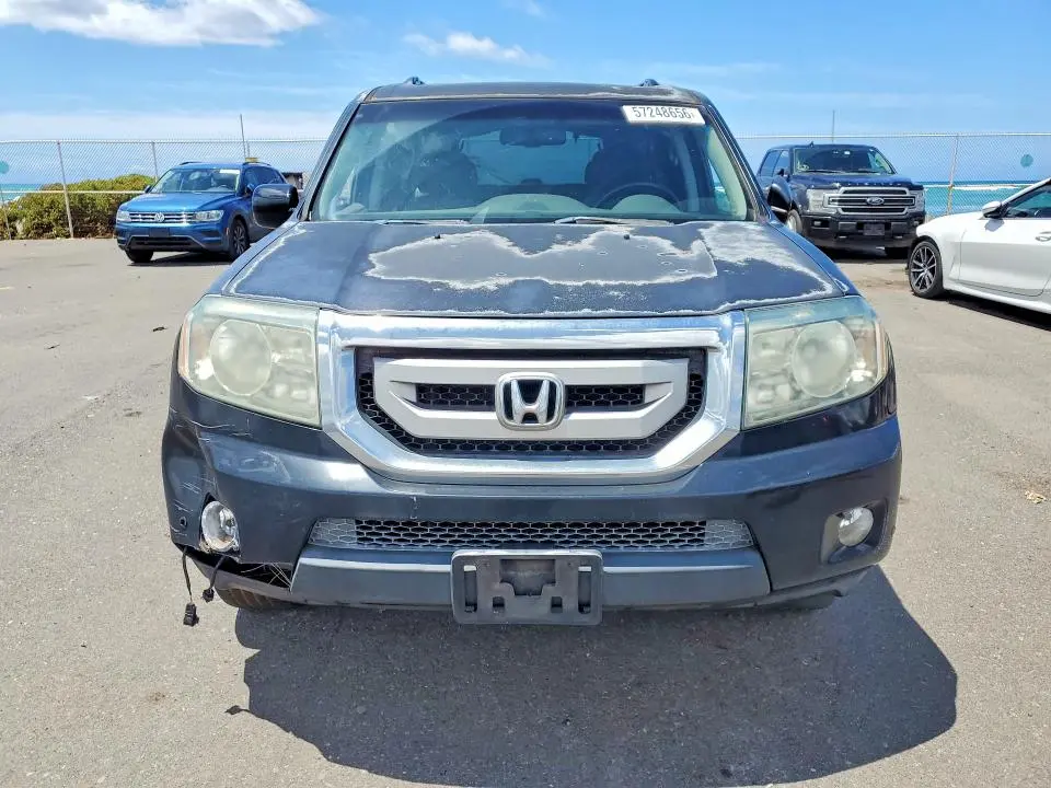 2011 HONDA PILOT TOURING  