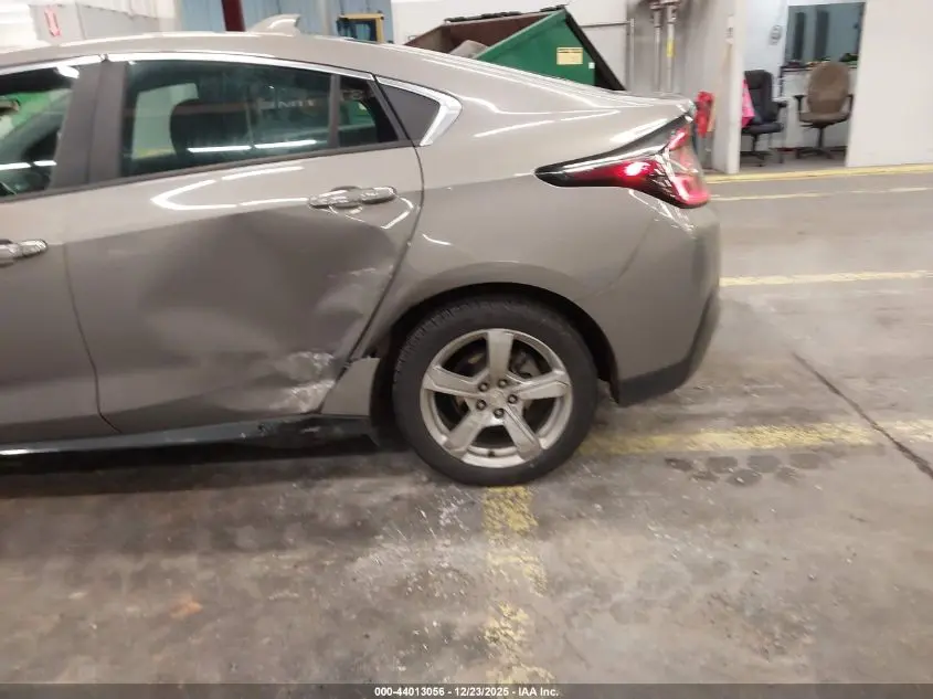 2017 CHEVROLET VOLT LT