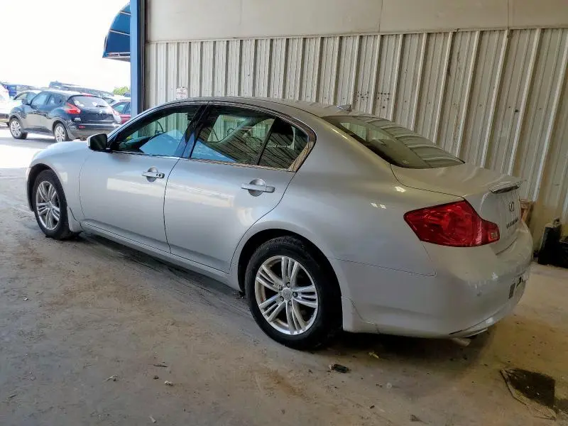2012 INFINITI G37   
