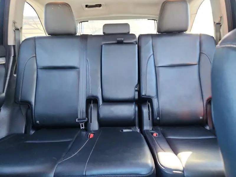 2014 TOYOTA HIGHLANDER XLE  