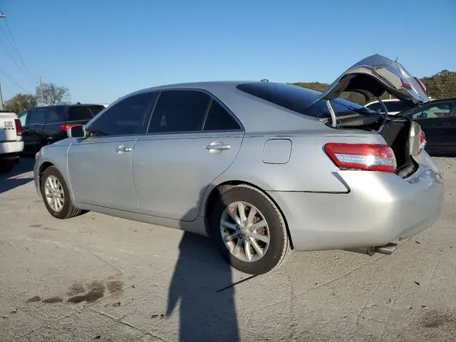 2010 TOYOTA CAMRY SE  