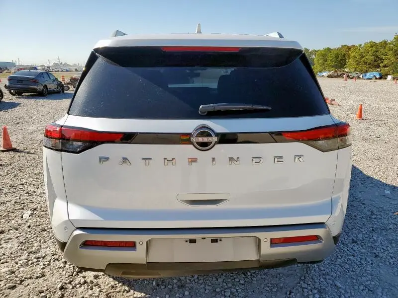 2025 NISSAN PATHFINDER SL  