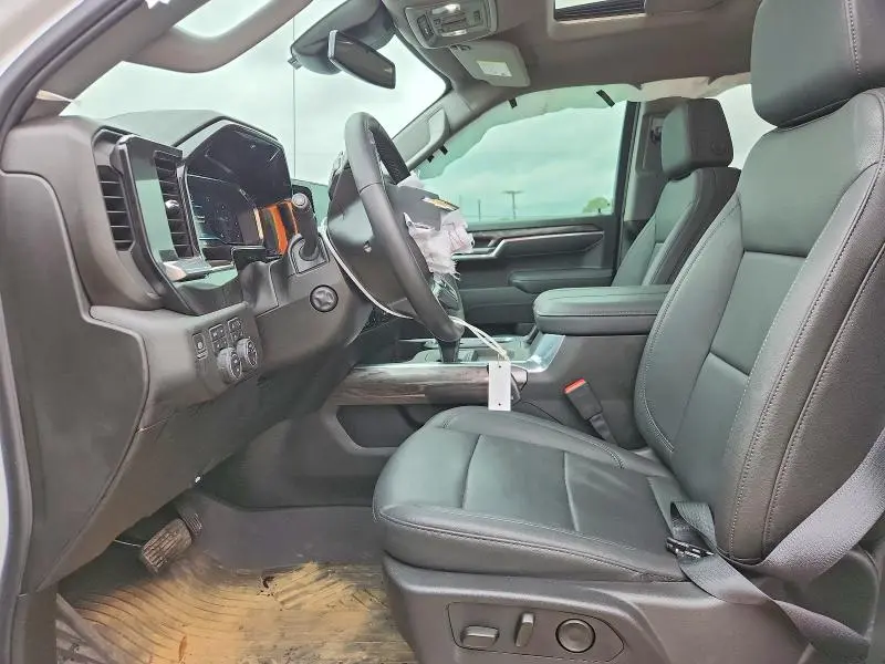 2025 CHEVROLET SILVERADO K1500 LTZ  