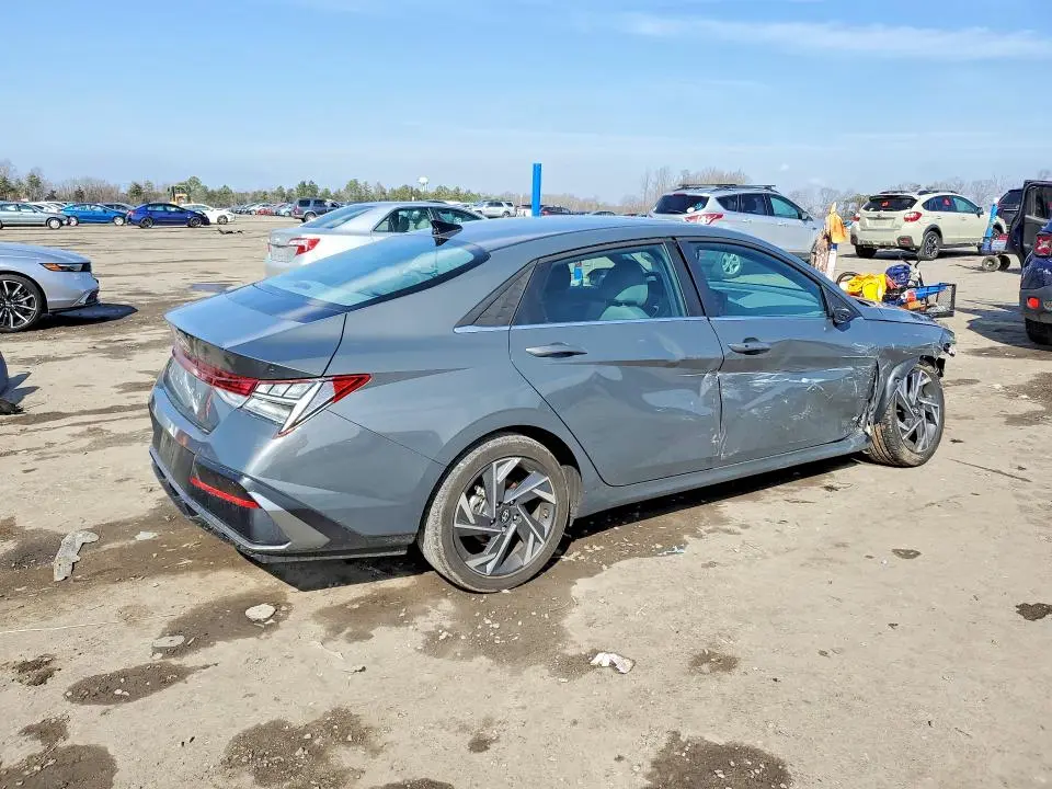 2025 HYUNDAI ELANTRA SEL CONVENIENCE  