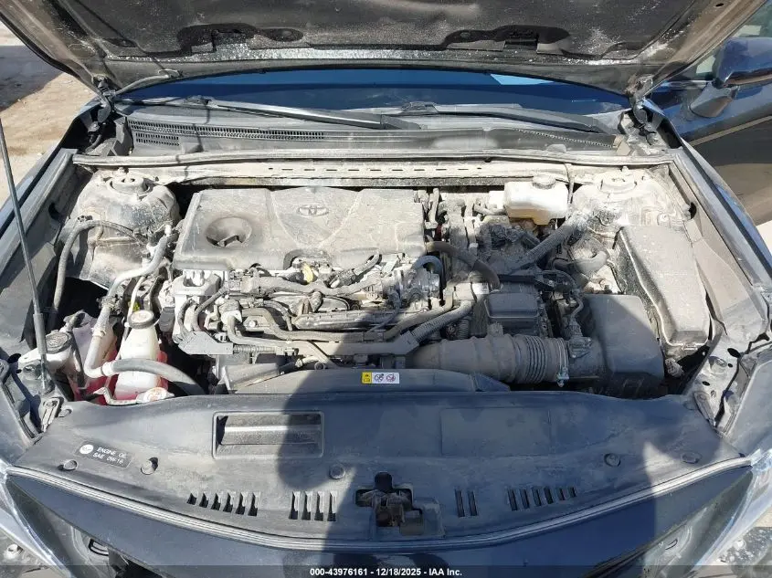 2022 TOYOTA CAMRY LE HYBRID