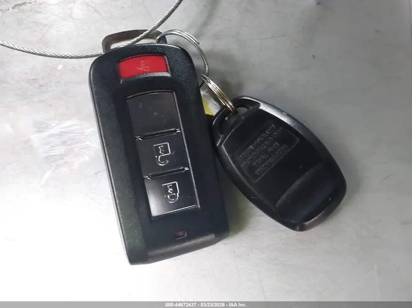 2015 MITSUBISHI OUTLANDER SPORT SE