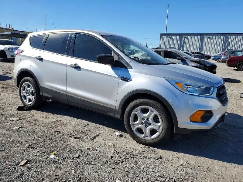 2017 FORD ESCAPE S  