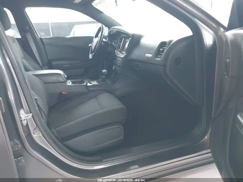 2018 DODGE CHARGER SXT RWD