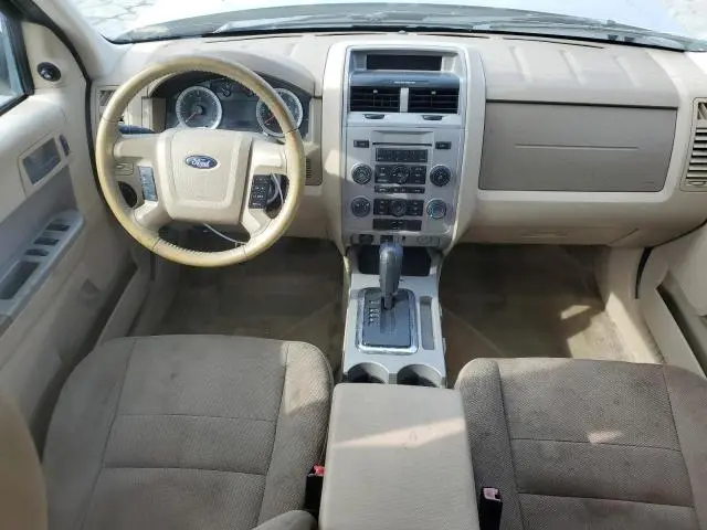 2010 FORD ESCAPE XLT  