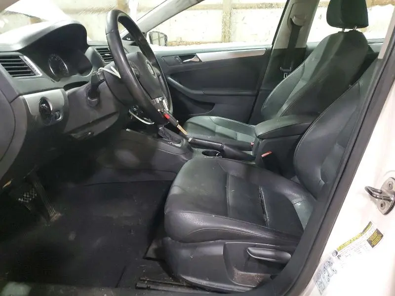 2012 VOLKSWAGEN JETTA SEL  