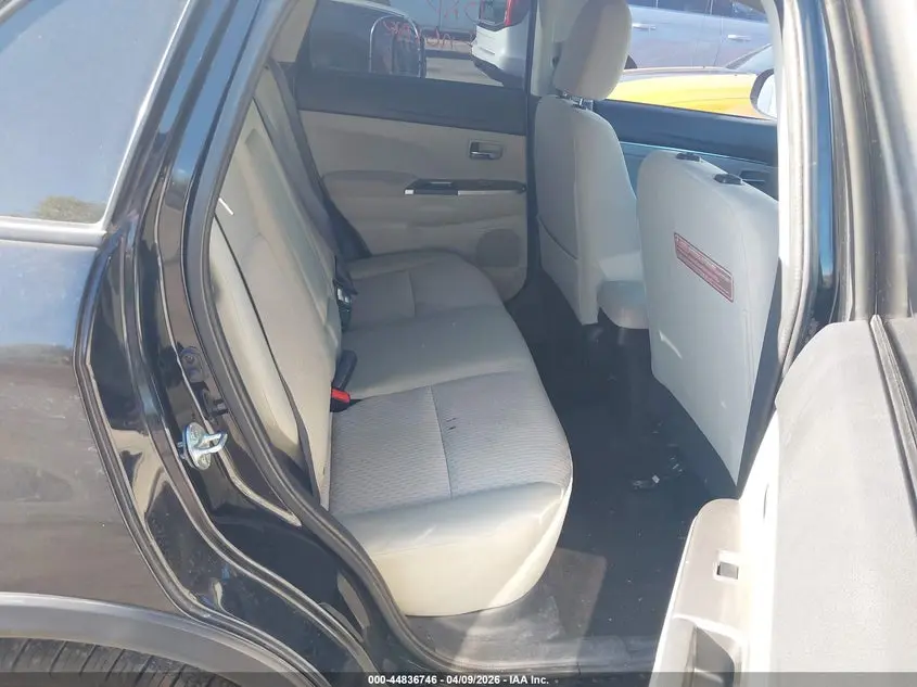 2018 MITSUBISHI OUTLANDER SPORT 2.0 ES