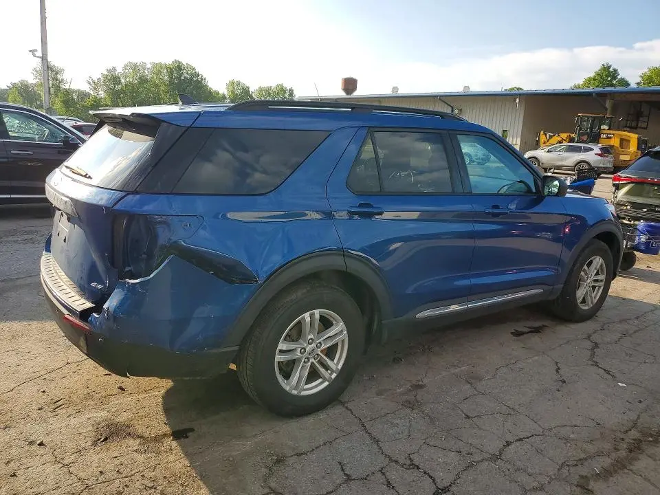 2021 FORD EXPLORER XLT  