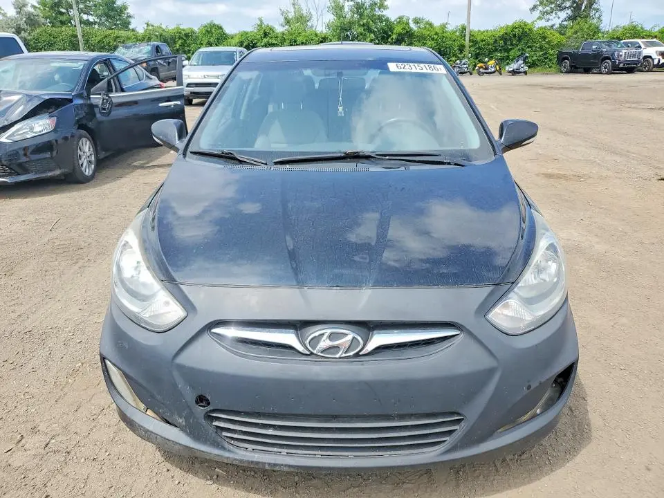 2012 HYUNDAI ACCENT GLS  